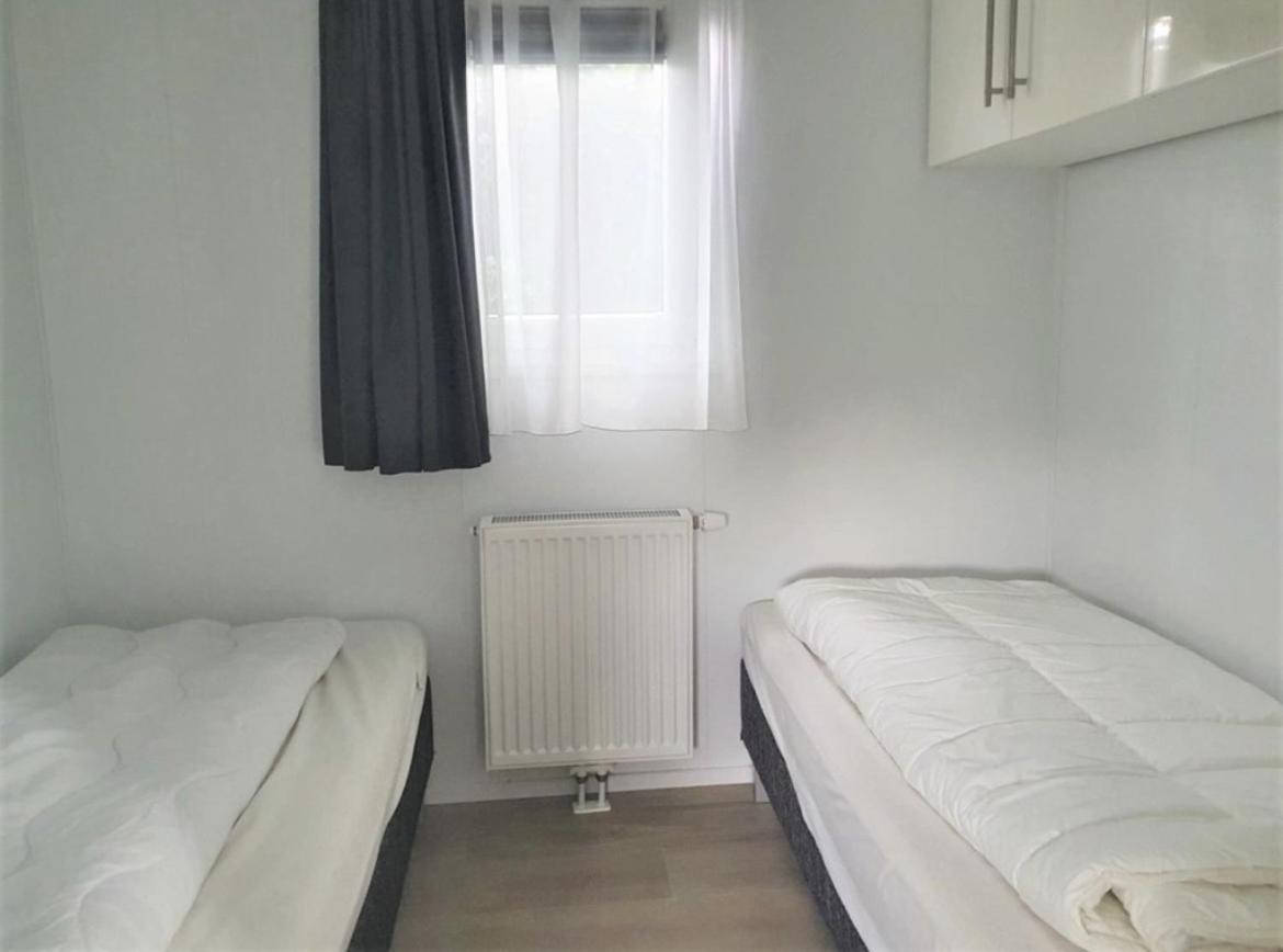 Knus Chalet Heidebloem بوتِنْ المظهر الخارجي الصورة